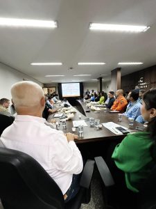 Na Sala de Guerra, instituições se preparam contra impactos climáticos com novo plano de ação para MS