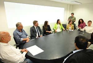 AGEMS passa a regular a iluminação pública de Corumbá em convênio inédito no Brasil AGEMS passa a regular a iluminação pública de Corumbá em convênio inédito no Brasil